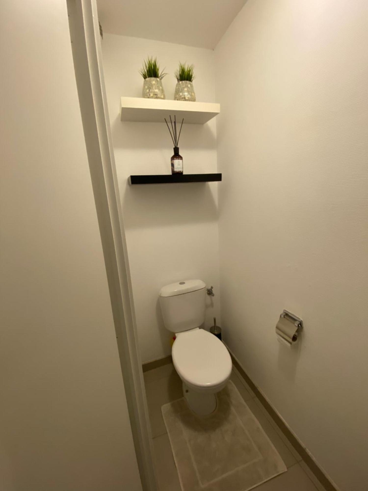 Gezellig Modern Appartement Met Optie Garagebox En In De Buurt Van Strand, Winkels En Restaurants Остенде Экстерьер фото
