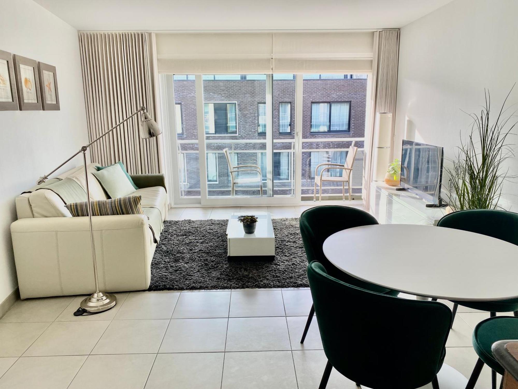 Gezellig Modern Appartement Met Optie Garagebox En In De Buurt Van Strand, Winkels En Restaurants Остенде Экстерьер фото